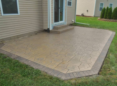 stamped concrete patio with decorative boarder in Ottawa Hills, Ohio 